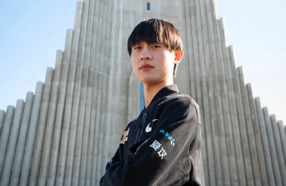 EG力克HKA，ShowMaker完成史诗逆转焦点之战2025世界赛，锁定晋级资格的简单介绍