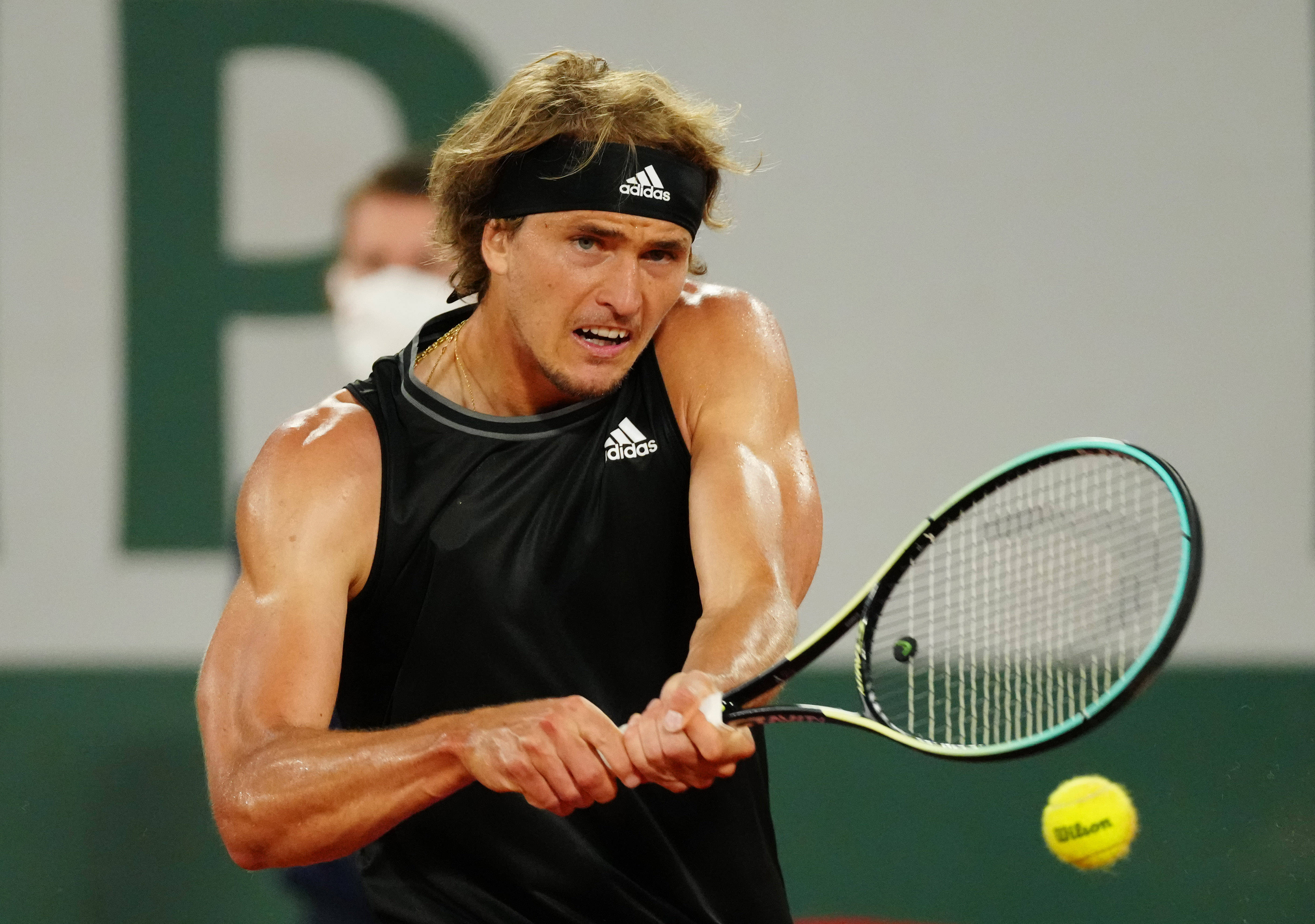 开云体育-西班牙网球队完胜日本网球队，兹维列夫高光表现的简单介绍