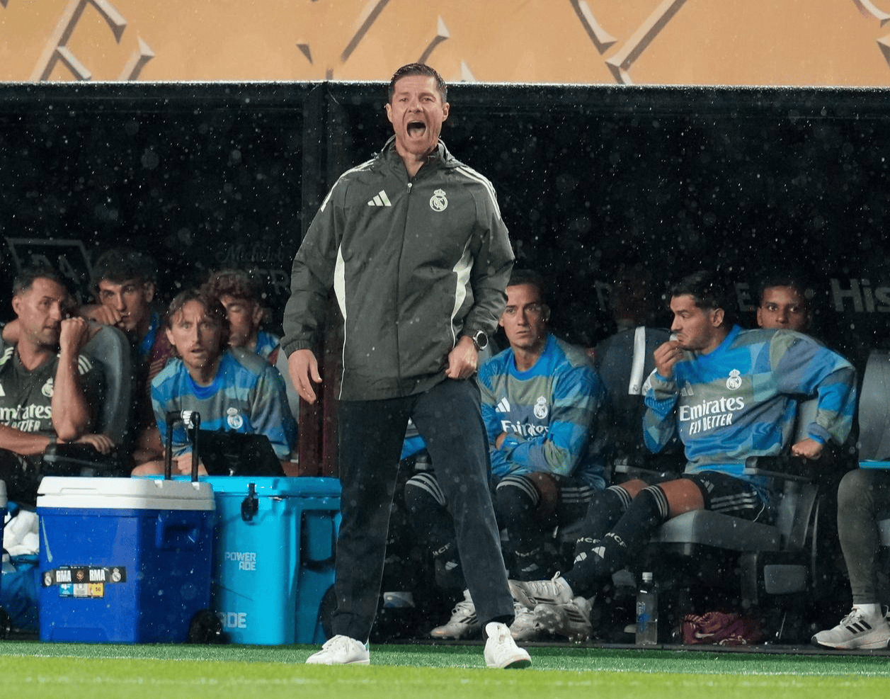 萨索洛主场表现失色,无缘上游的简单介绍 萨索洛主场表现失色,无缘上游的简单介绍