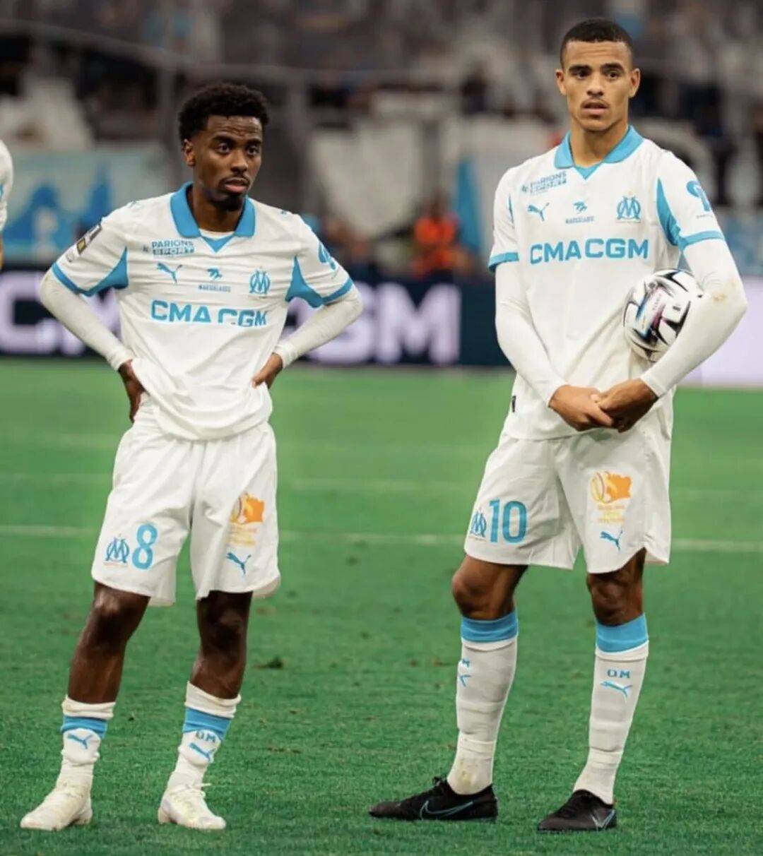 曼联三球完胜巴黎，晋级欧冠四分之一决赛的简单介绍