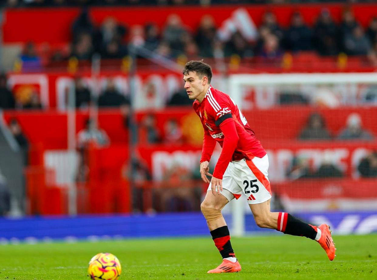 关于布莱顿中场球员赞扬球队团结,助推保级成功的信息 关于布莱顿中场球员赞扬球队团结,助推保级成功的信息