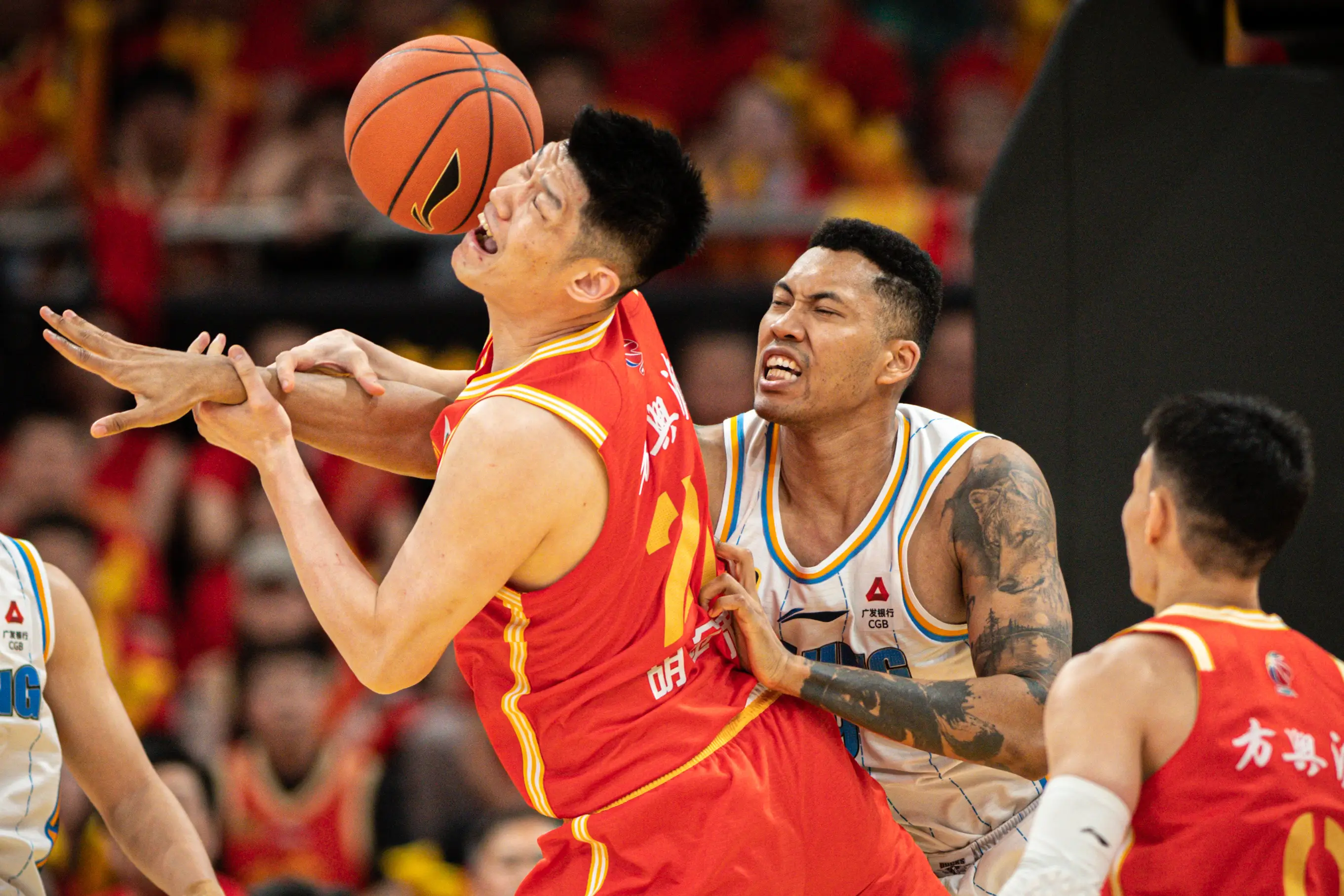 战术严谨千锤百炼,球队稳操胜券立于不败之地的简单介绍 战术严谨千锤百炼,球队稳操胜券立于不败之地的简单介绍