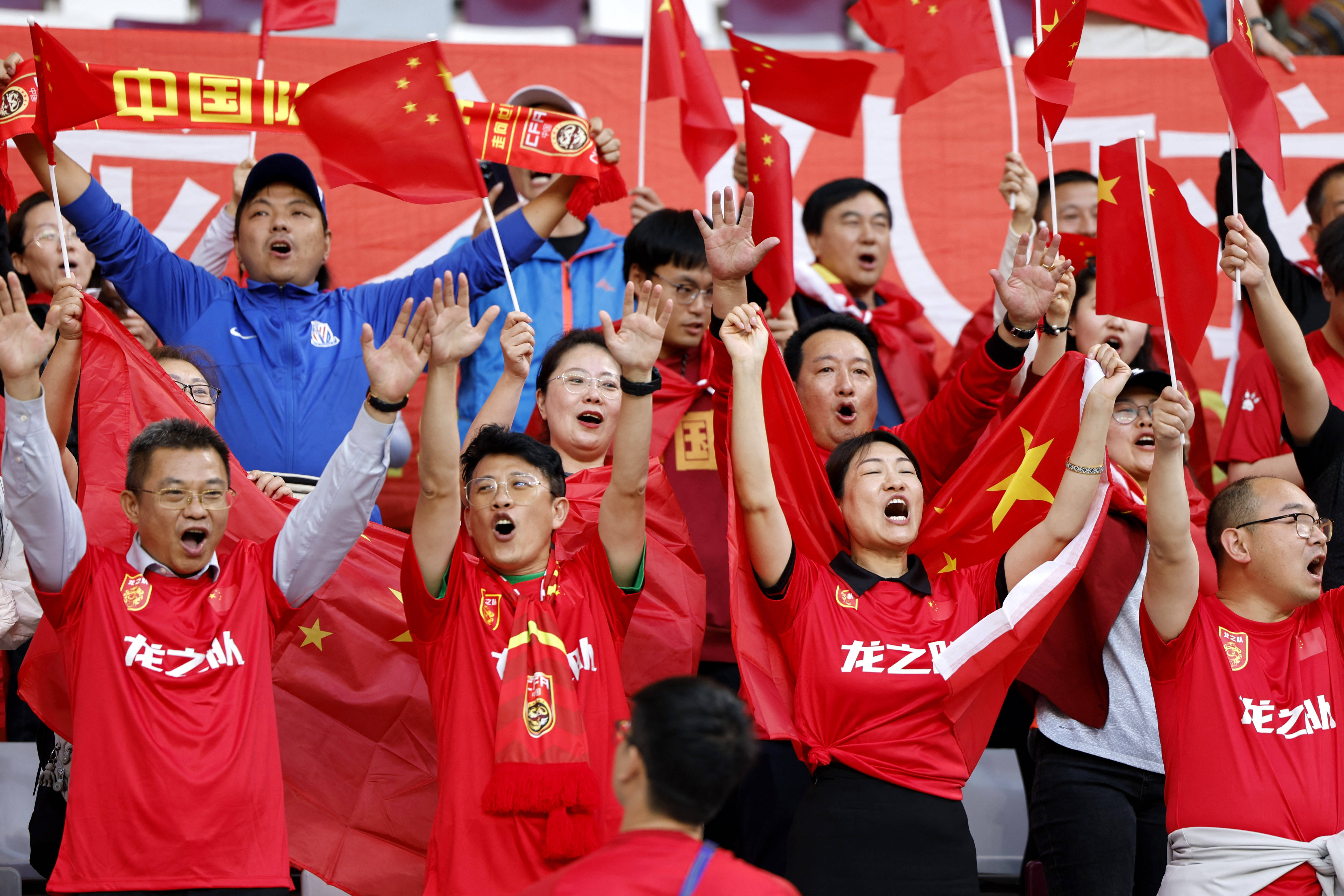 开云体育app-球迷热情助威，为球队注入强大动力