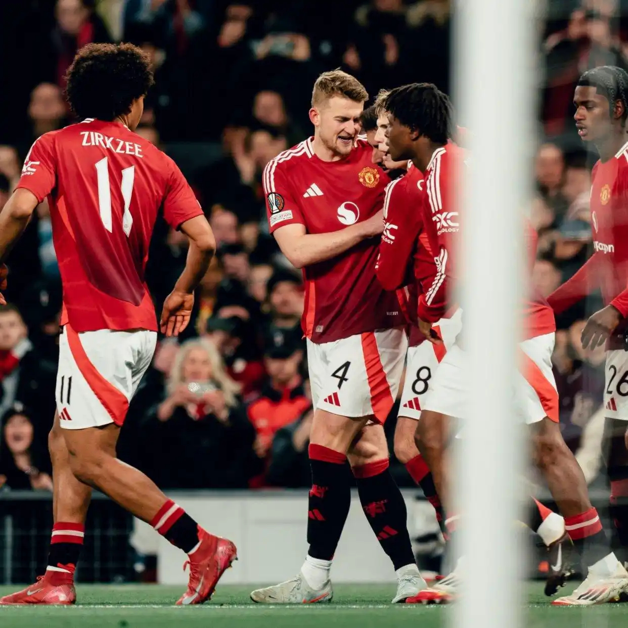 关于瑞典轻取曼联，卡塞米罗统治全场的信息