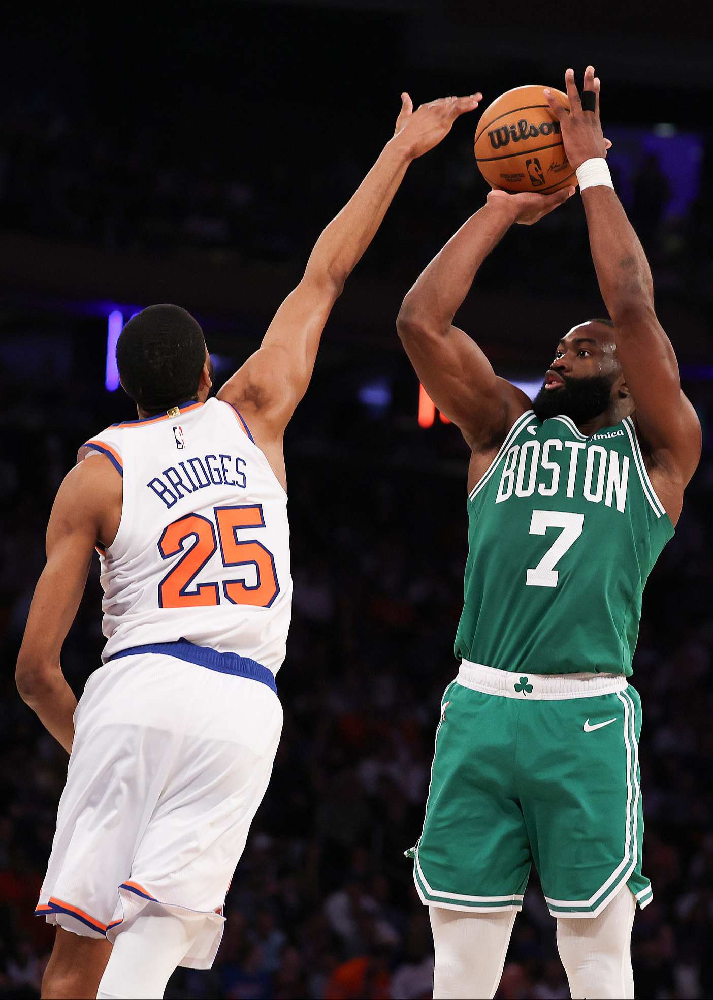 包含凯尔特人绝杀吉林队，保罗惊艳四座的词条