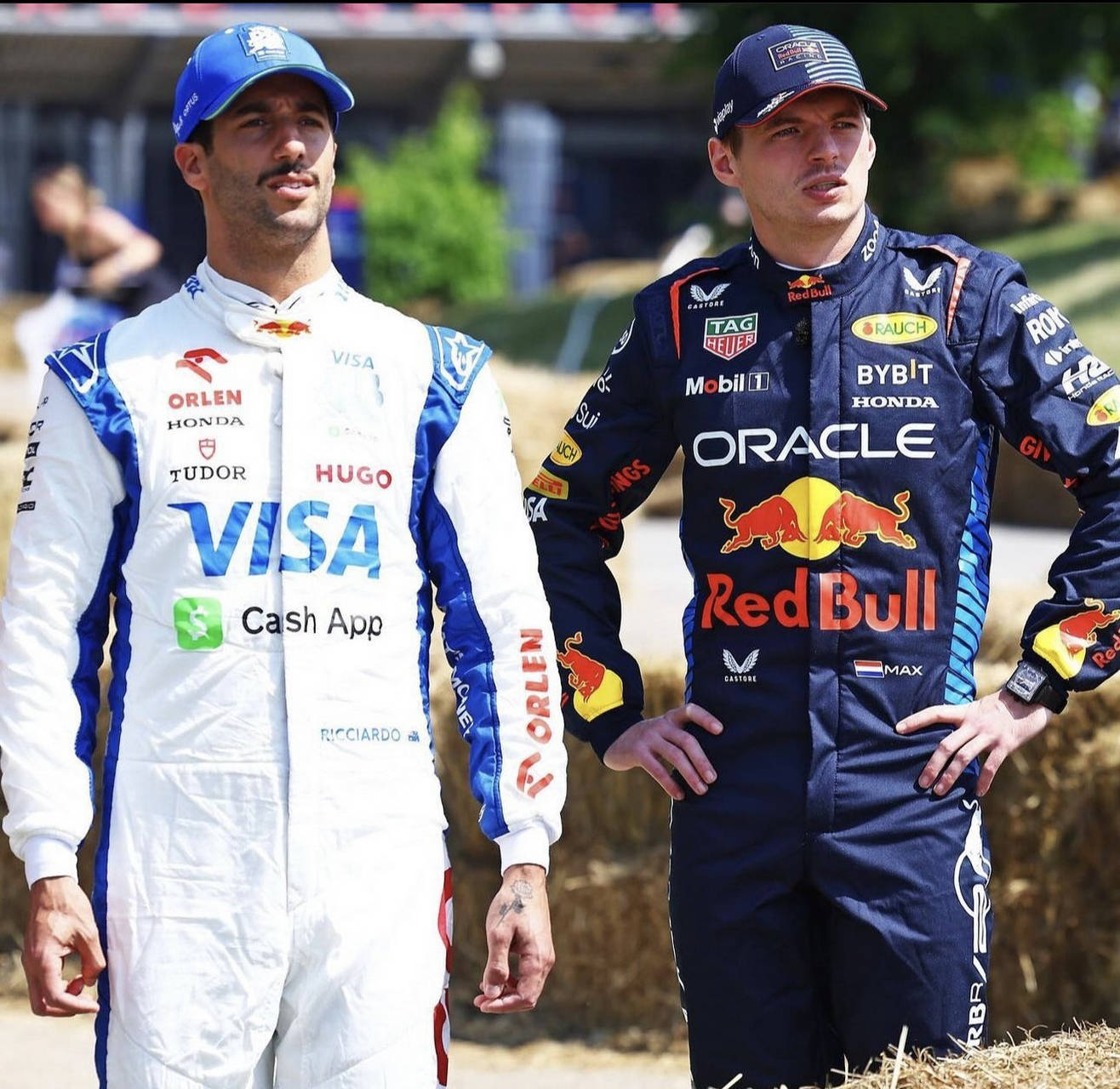 包含红牛车队力克红牛二队，塞恩斯带队取胜的词条