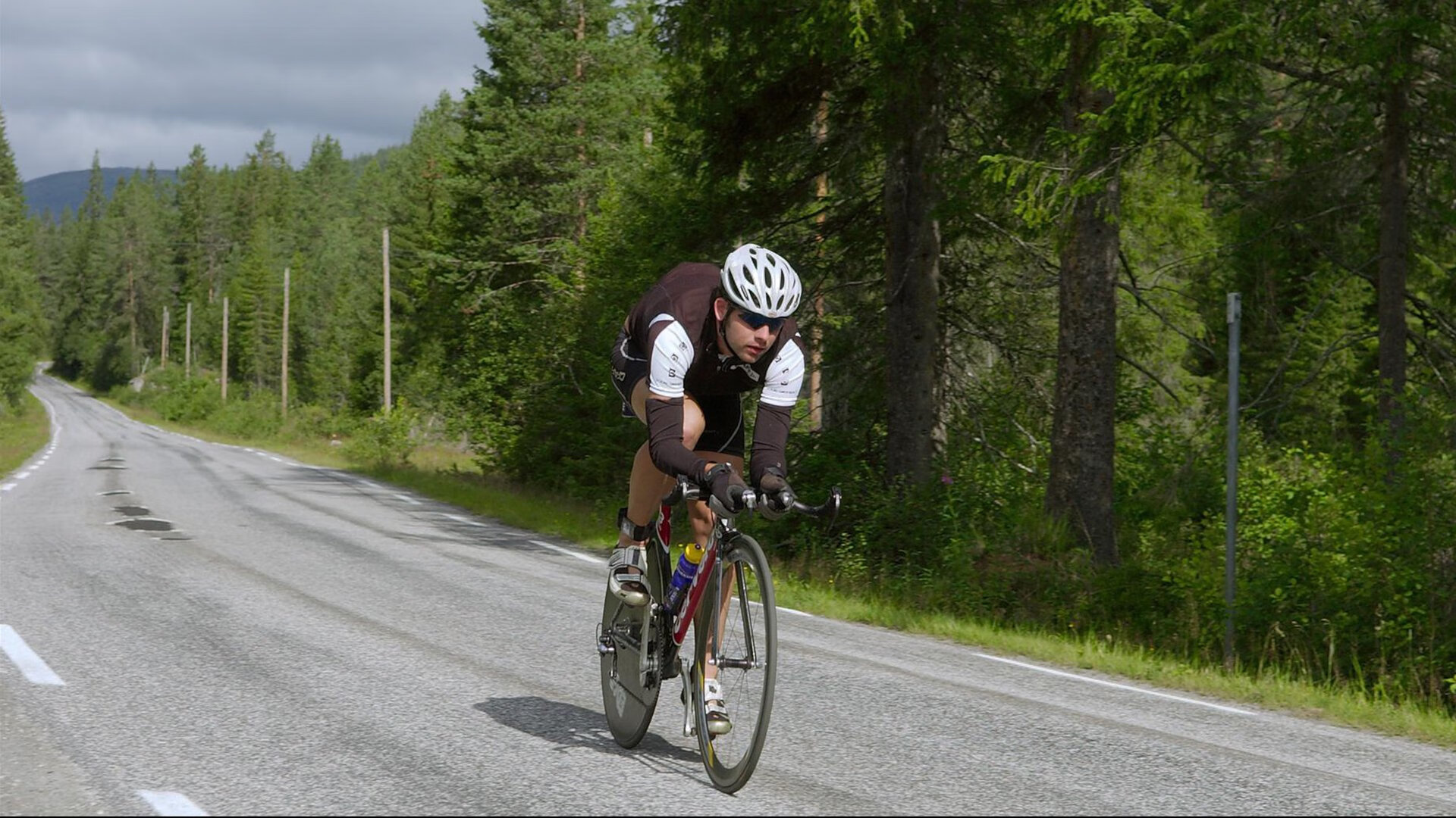 年度焦点之战，猛龙客场力克广厦，带走关键胜利