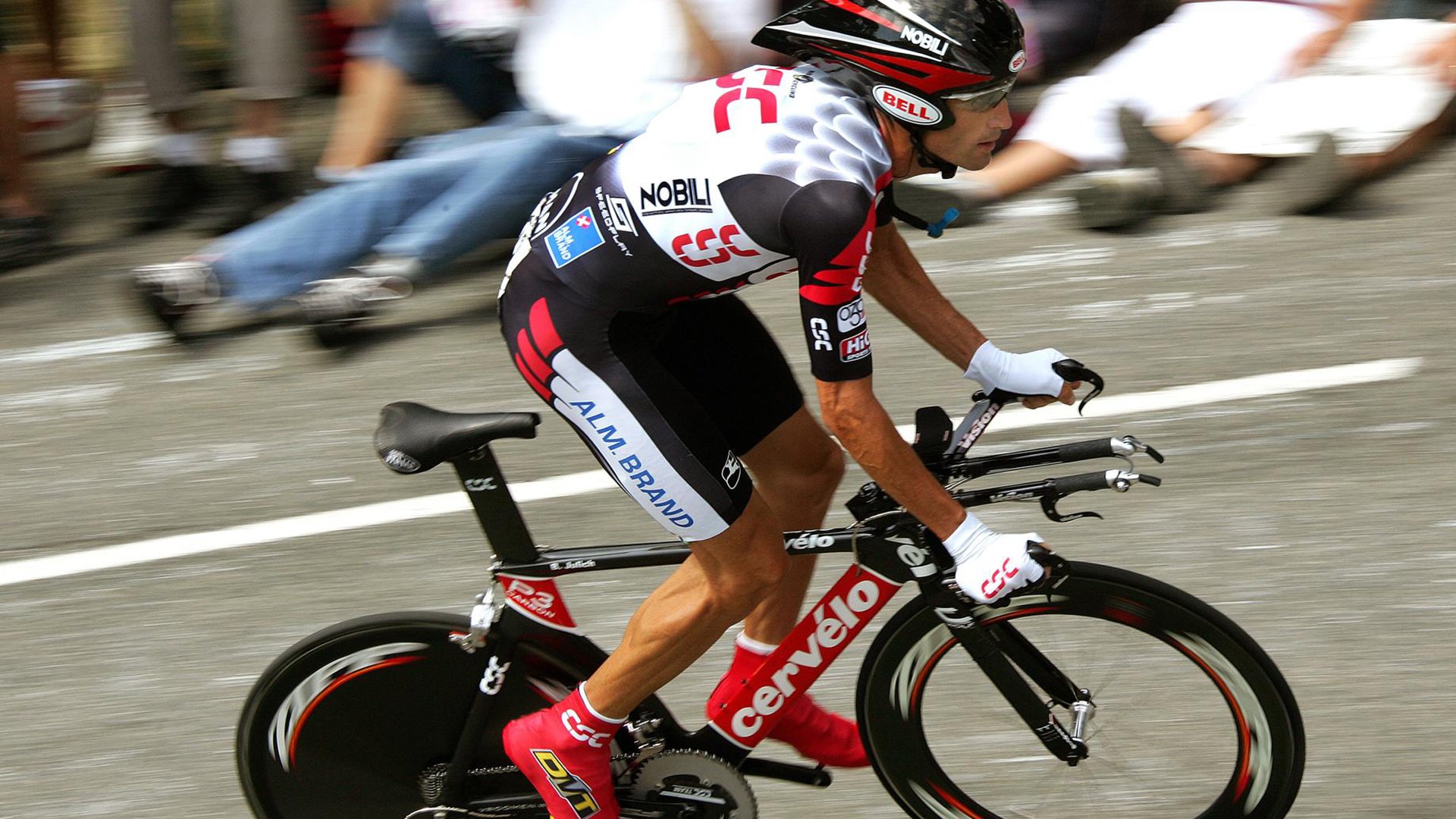 贝恩关键节点连续得分，掘金力克鹈鹕锁定胜局